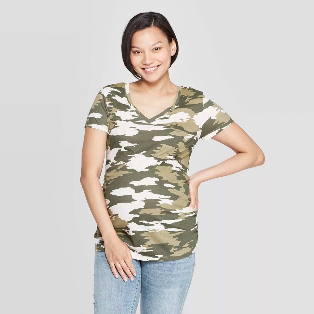 ISABEL MATERNITY | Green Camo V-neck T-shirt
